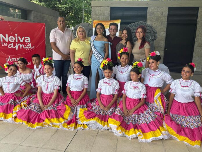 Candidatas durante sus inscripciones.