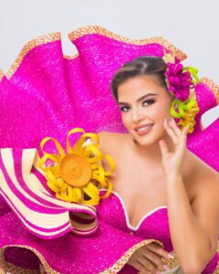 REINA DENUNCIANTE