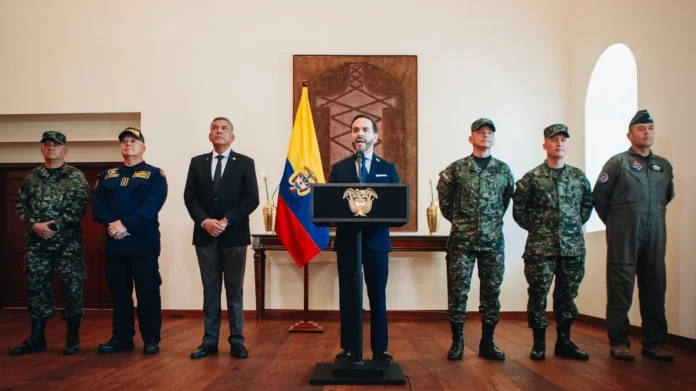 Espriella redefine la cúpula