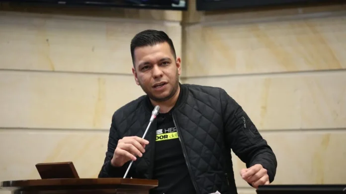moción de censura a Beltrán